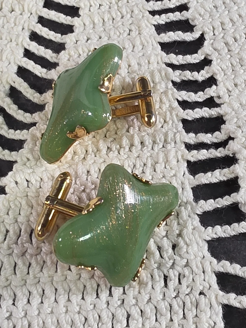 Vtg Swank Cufflink~Murano Chrystal Jade Green~Gold Striations Biomorphic~MCM